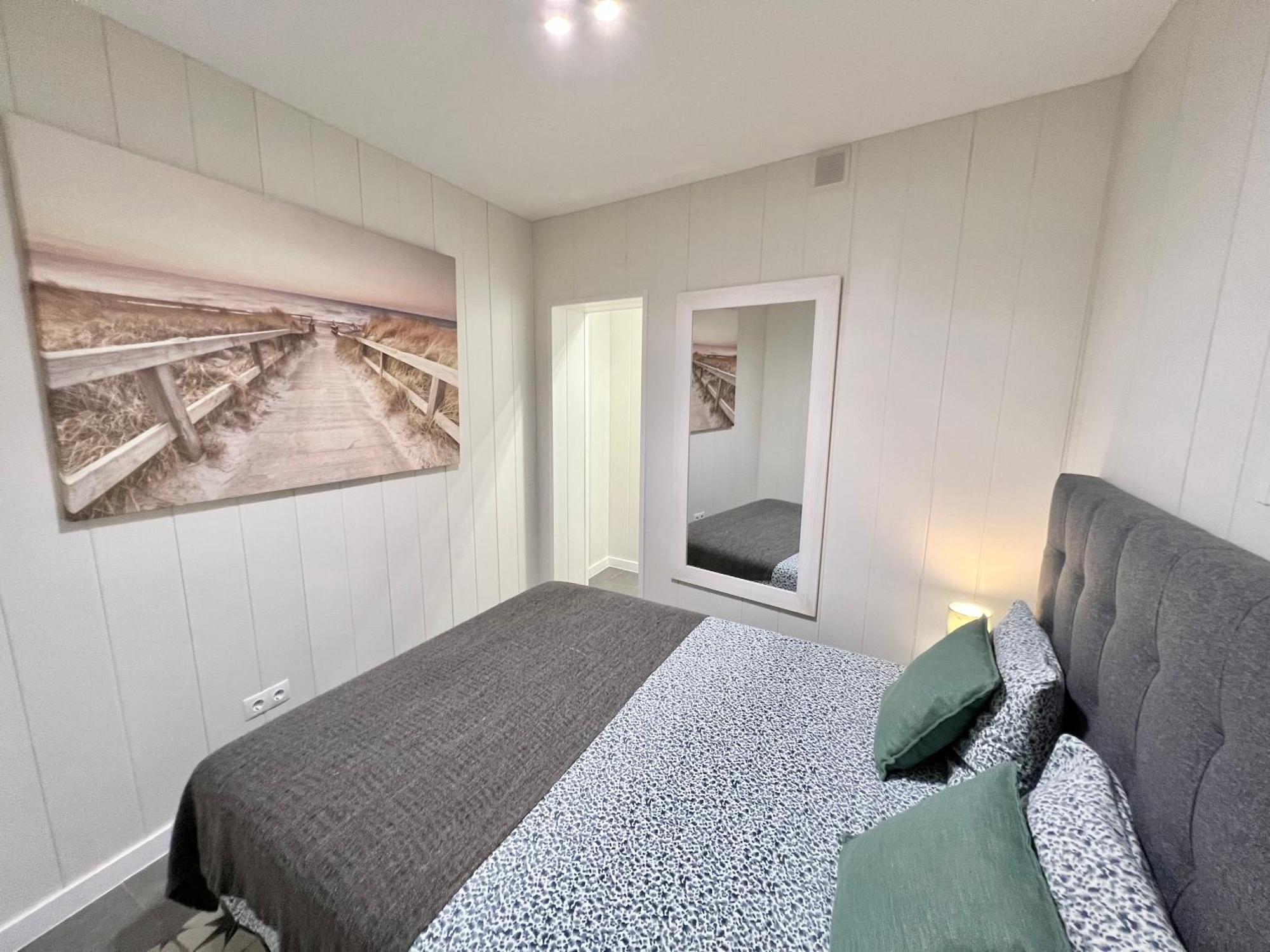 Cozy Suite Apartment, Wifi! Santa Coloma de Gramanet Exterior foto
