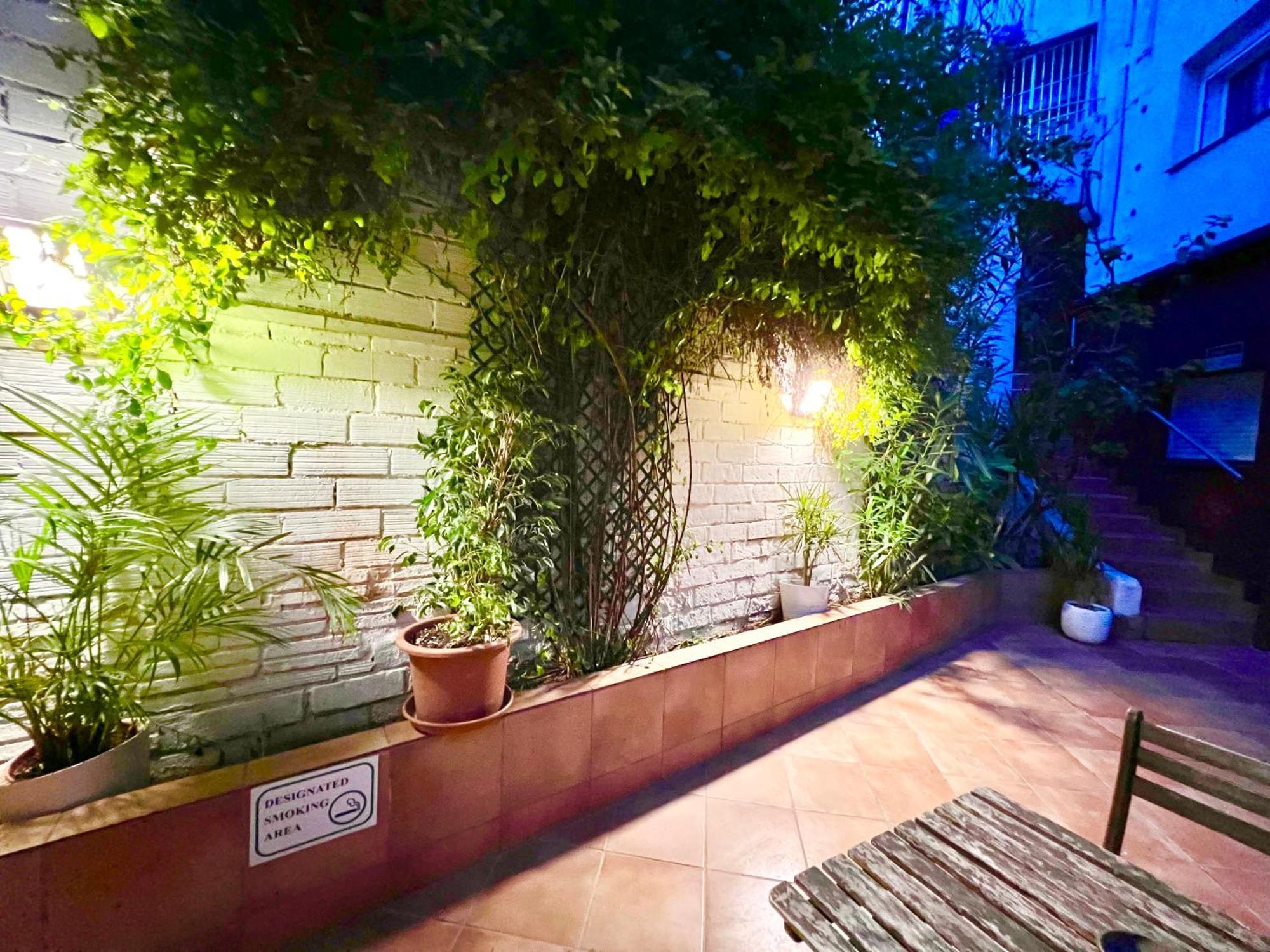 Cozy Suite Apartment, Wifi! Santa Coloma de Gramanet Exterior foto